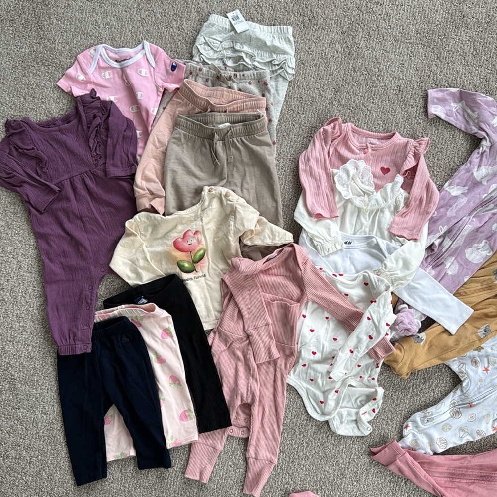 Baby girl 3-6 cloth bundle
